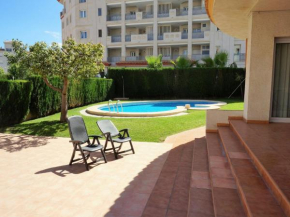 Light apartment with communal pool and walking distance to the beach, L'albir